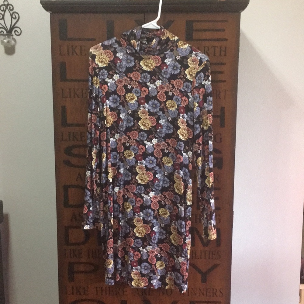 Casual long sleeve turtleneck dress